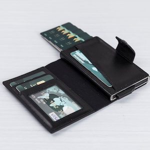 Gepersonaliseerde lederen pop-up portemonnee, RFID-blokkerende mechanische kaarthouder, afneembare mini-creditcardhouder, pop-up lederen herenportemonnee -zwart
