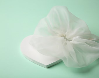 Ivory Oversized Organza Scrunchie