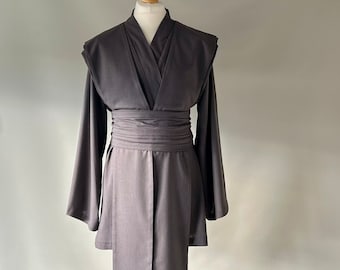 Star Wars, Jedi Tunika Set, authentische Leinen Tunika im Jedi-Stil (grau)
