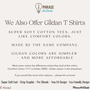 K&ouml;nnte beinhalten: Eine informative Grafik mit dem Phrase Art Studio Logo oben. Der Text lautet: We Also Offer Gildan T Shirts. Super soft cotton tees, just like Comfort Colors. Made by the same company. Gildan colors are simpler and more affordable.