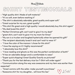 K&ouml;nnte beinhalten: Eine wei&szlig;e Infografik mit der &Uuml;berschrift SHIRT TESTIMONIALS in schwarzer Umriss-Schrift. Der Text listet verschiedene Kundenbewertungen zur Qualit&auml;t, Weichheit und Eignung der T-Shirts als Geschenk auf. Ein rotes Herz und die Signatur Kristal sind unten.