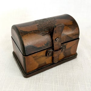 Vintage Small Pirate Treasure Chest Box, Wooden Decorative Chest, Jewelry Storage Box, Wooden Trinket Box, Decorative Chest - VDA0459