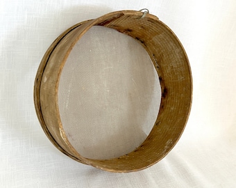 Vintage Wooden Sieve, Primitive Flour Sifter, Wooden Sifter, Old Wooden Sieve, Grain Sifter, Farmhouse Authentic Wall Decor - VDA0462