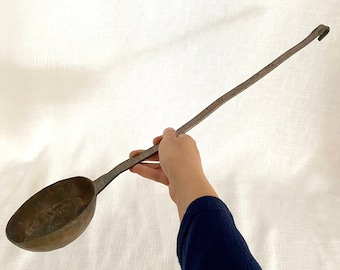 Large Primitive Old Copper Ladle, Turkish Hand Hammered Copper Ladle, Antique Copper Ladle, Handle Scoop Ladle, Rusty Decor - VDA0293