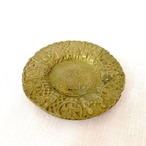 Vintage Engraved Solid Brass Ring Dish, Brass Trinket Tray Decor Dish, Decorative Trinket Dish, Brass Soap Holder, Brass Decor - VDA0446