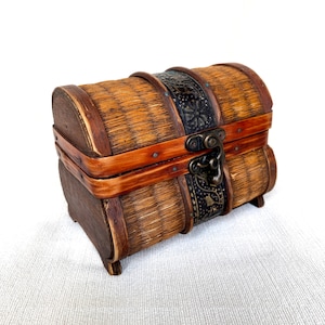 Sea of Thieves Piratenkist, kleine vintage sieradenopbergdoos, houten koffer in retrostijl, rustiek houten huisdecor Trinket