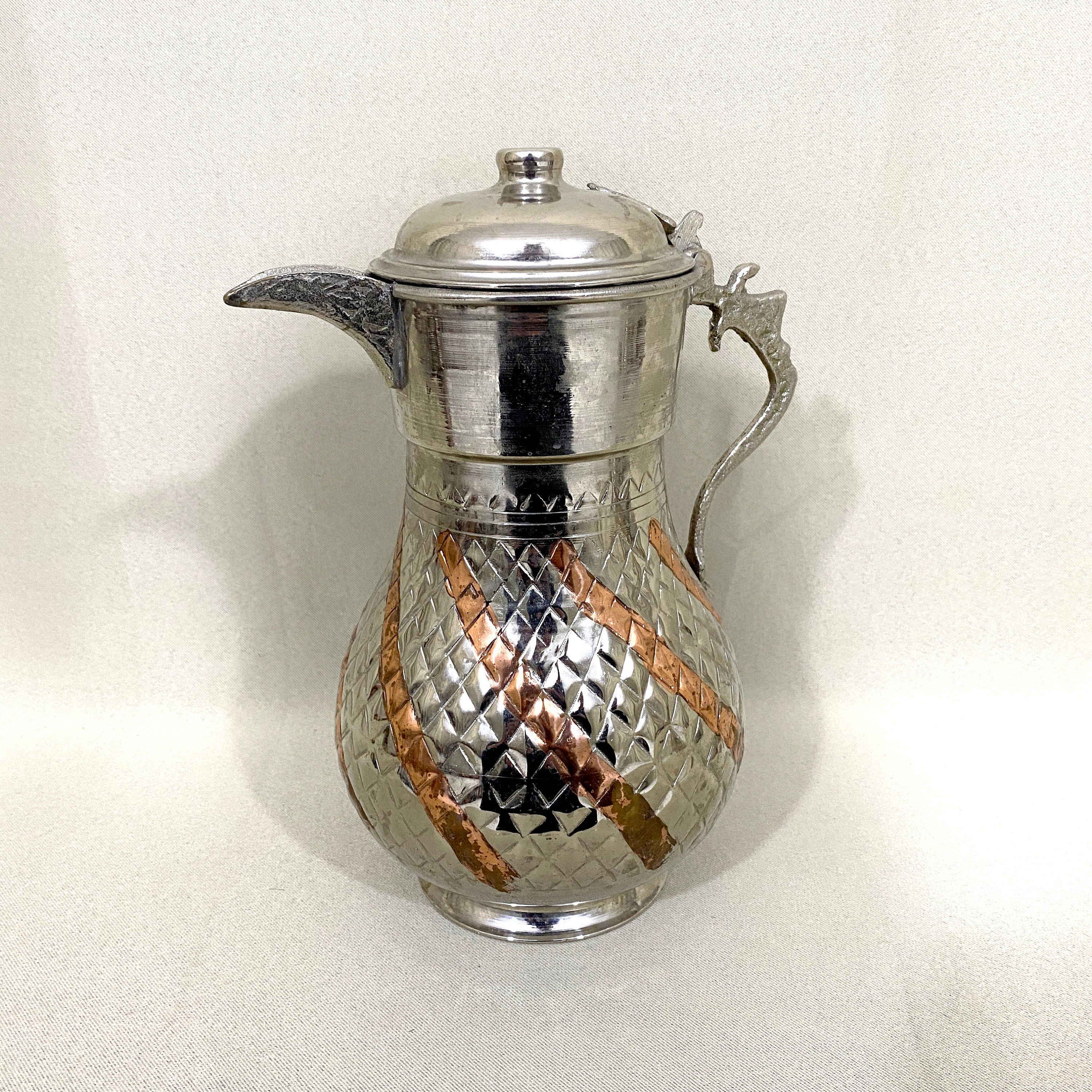 トルコ製ハンドメイド銅製カラフェ | 手作り銅製ピッチャー