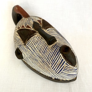 African Wall Hanging Decoration | African Hand Carved Mask | Vintage Wooden Wall Mask | Vintage Wall Ethnic Tribal Mask | Wall Hanging Art