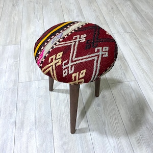 tabouret circulaire ottoman vintage, tabouret de tapis turc, tabouret rétro, Kilim Pouf Ottoman, meubles de tapis turcs, tabouret de décoration intérieure vintage