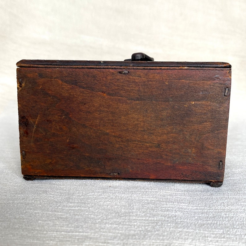 Pirate Treasure Decorative Chest Wooden Trinket Box Wooden Decorative Chest Jewelry Storage Box Vintage Small Pirate Treasure Chest Box