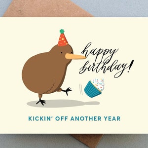 Kiwi Kick Punny Geburtstagskarte / Neuseeland australischer Tier Vogel Liebhaber / Fußball, Martial Art, Kickbox / Lustiger Papa Witz, Ehemann Geschenk