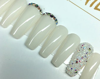 Handgeschilderde witte persnagels • Bling Diamond Bride-nagels