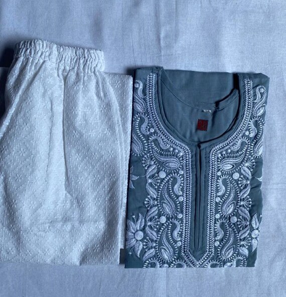 combination for grey kurti