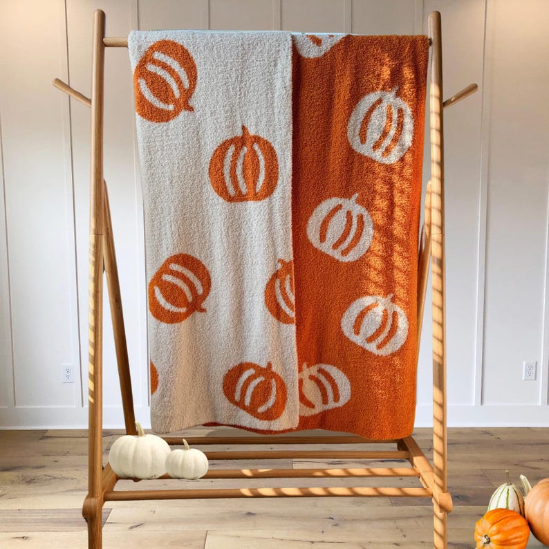 Pumpkin Throw Blanket, Fall Blanket, Halloween, Cozy, Ultrasoft, Plush, Strechy, Fluffy, Microfiber feather yarn, Two-sided, Reversible 58"x74" - Large