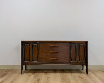Broyhill Emphasis MCM Credenza Sideboard Rare Vintage Collector Retro Furniture