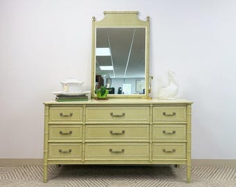 ヘンリーリンク バリハイ 9段引き出しドレッサー グリーン ミラー付き リージェンシー ヴィンテージ