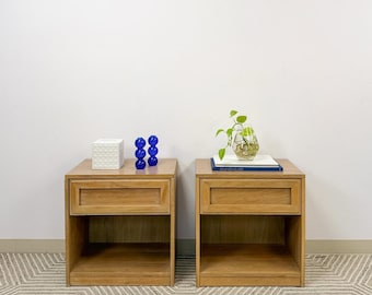 Thomasville Blonde Oak Nightstand Pair Vintage Drawers Storage 22" Wide