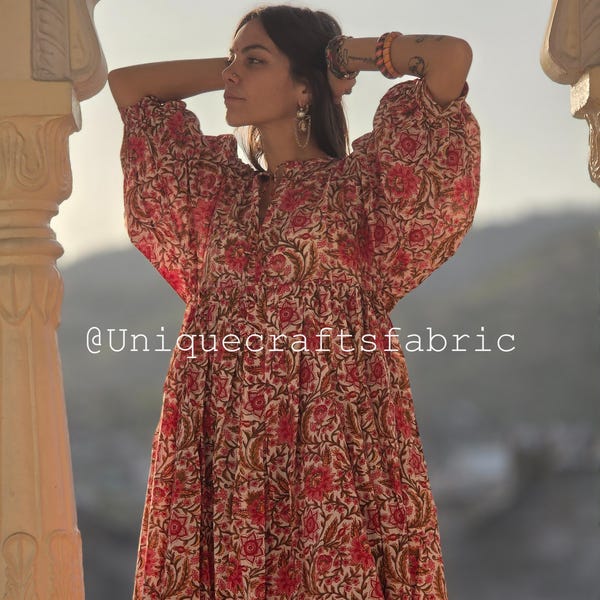 Sukienka midi z bawełny z nadrukiem blokowym – letnia sukienka w stylu boho