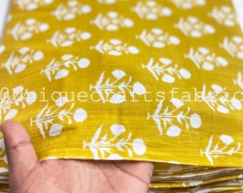 Tissu en coton indien fait main par mètre : imprimé floral naturel