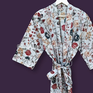 コットン着物ローブ、花柄着物ハンドメイドナイトウェアガウン、着物カーディガン、レディース服、ビキニカバーアップ、ロング着物