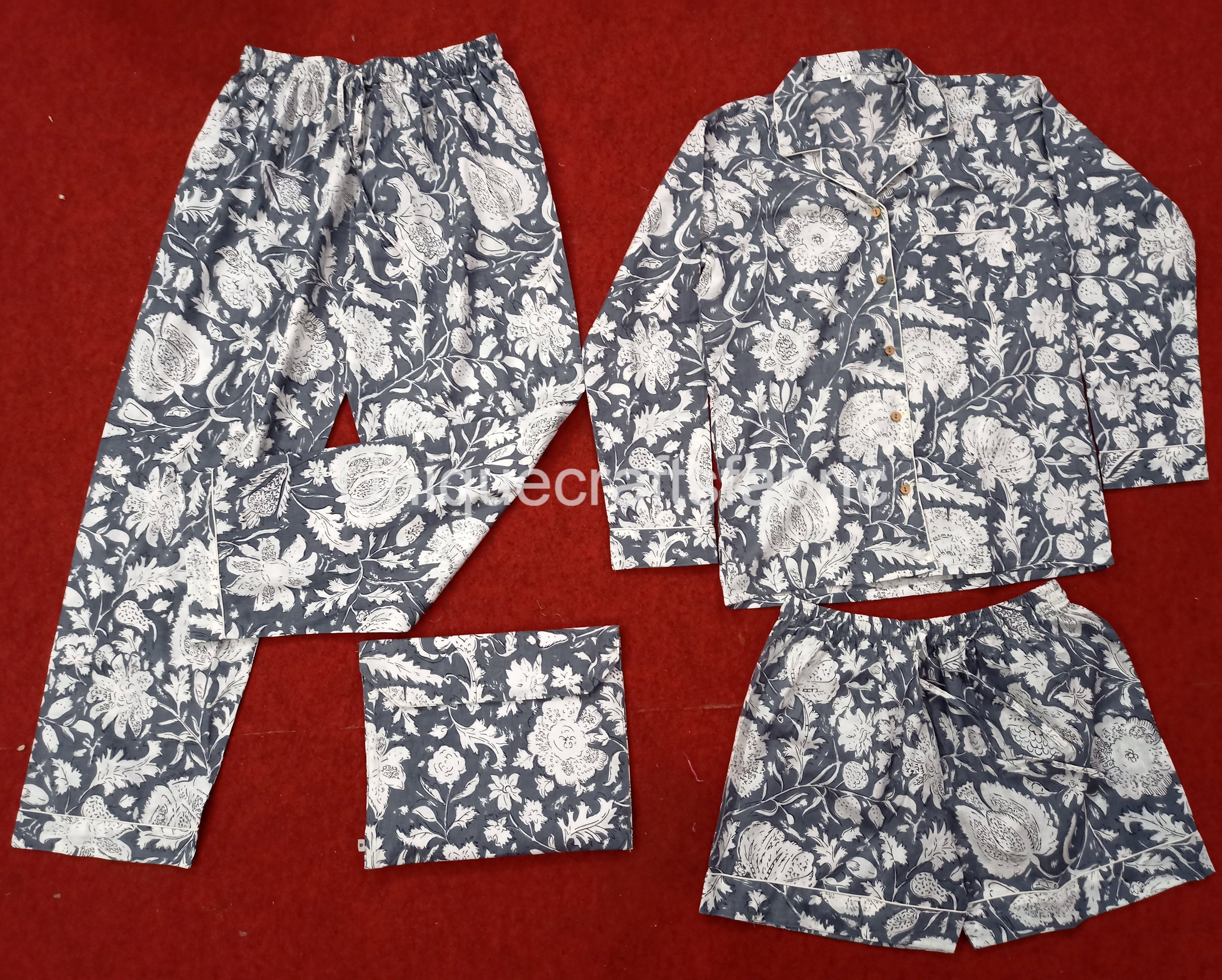 Floral Print V-Neck Button Up Pajamas Set