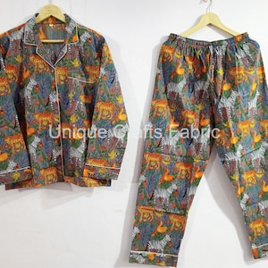 Animal Print Cotton Pajama Set: Women&#39;s Loungewear Sleepwear