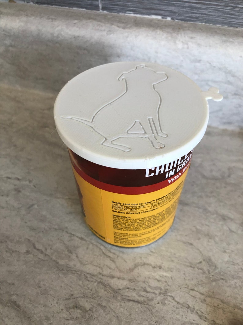 Coperchio per lattina di cibo per cani: coperchio stampato in 3D flessibile, facile da usare e di lunga durata immagine 3