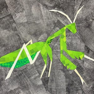 Praying Mantis Insect Bug Paper Pieced Quilt Pattern Block 16&quot;x12&quot;