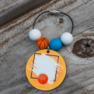 Basket med nummer eller initial Berlock för Stanley Tumbler, Bogg-väska, Nyckelring, Tumbler med handtag