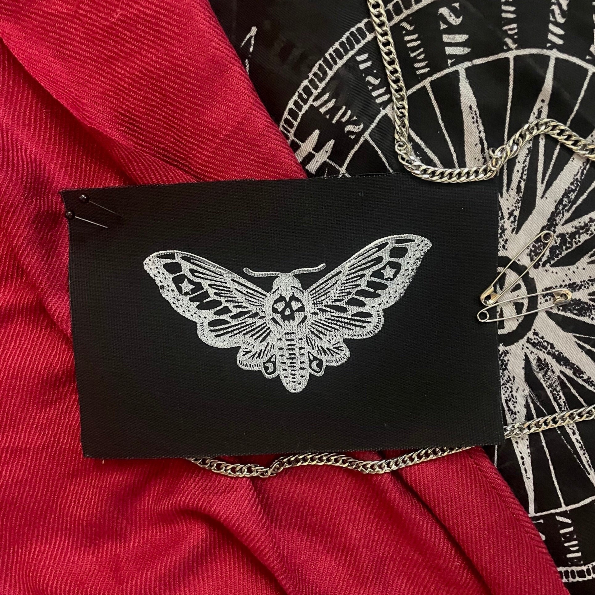 Parche de polilla de la muerte con estampado en bloque: lona de algodón, para coser