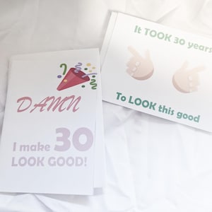Conjunto de 2 diseños coloridos para cualquier persona de treinta años, tarjeta de cumpleaños para él/ella, tarjeta de 30 años para niño/niña, tarjeta de cumpleaños para hija/hijo