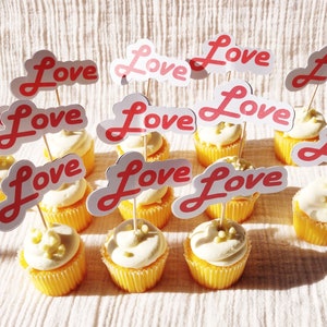 Valentine&#39;s &#39;Love&#39; Cupcake Toppers: Birthday Cake Decorations