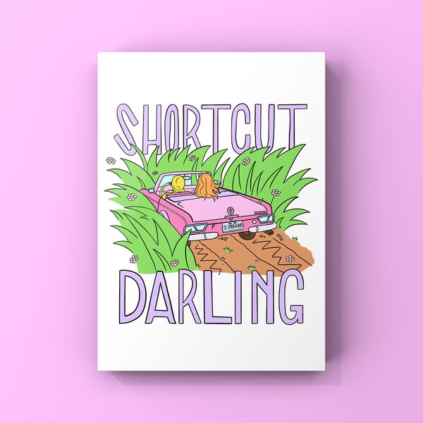 Raccourci Darling Pink Retro Car Illustration Sassy Slogan Carte postale. Parfait pour collecter ou envoyer à des amis et à la famille.