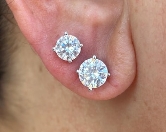 Silver Moissanite Stud Earrings, Diamond Stud Earrings, Dainty Solitaire Earrings, Sterling Silver Screw Back Earrings, VVS Moissanite Studs