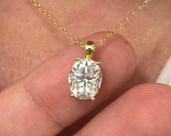 Ovale moissanite bedelketting: vergulde solitaire hanger, minimalistische stapelbare edelsteen sieraden
