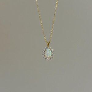 14K Gold Opal Bracelet For Women,Dainty Blue Drop Opal Halo Chain Bracelet With Moissanite,Fashion Jewelry Gift For Her, Blue Opal