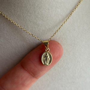 Tiny Virgin Mary Charm Necklace, Dainty Gold Miraculous Medal & Adjustable Cable Chain, Minimalist Catholic Religious Necklace, Gift For Her