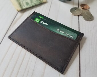 Minimalist Leather Card Holder Wallet: Personalized Slim Design