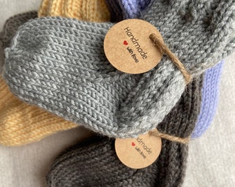 Extra Fine 100% Merino Wool baby socks. 0-3 month old. Handmade. Quality baby socks.