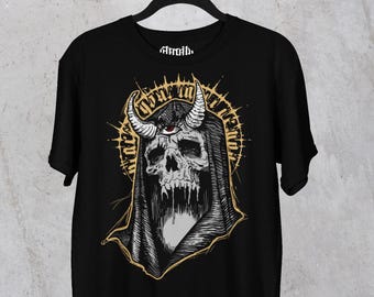 Demon Skull T-shirt:  Black unisex  t-shirt for alternative goth outfit, halloween or birthday gift