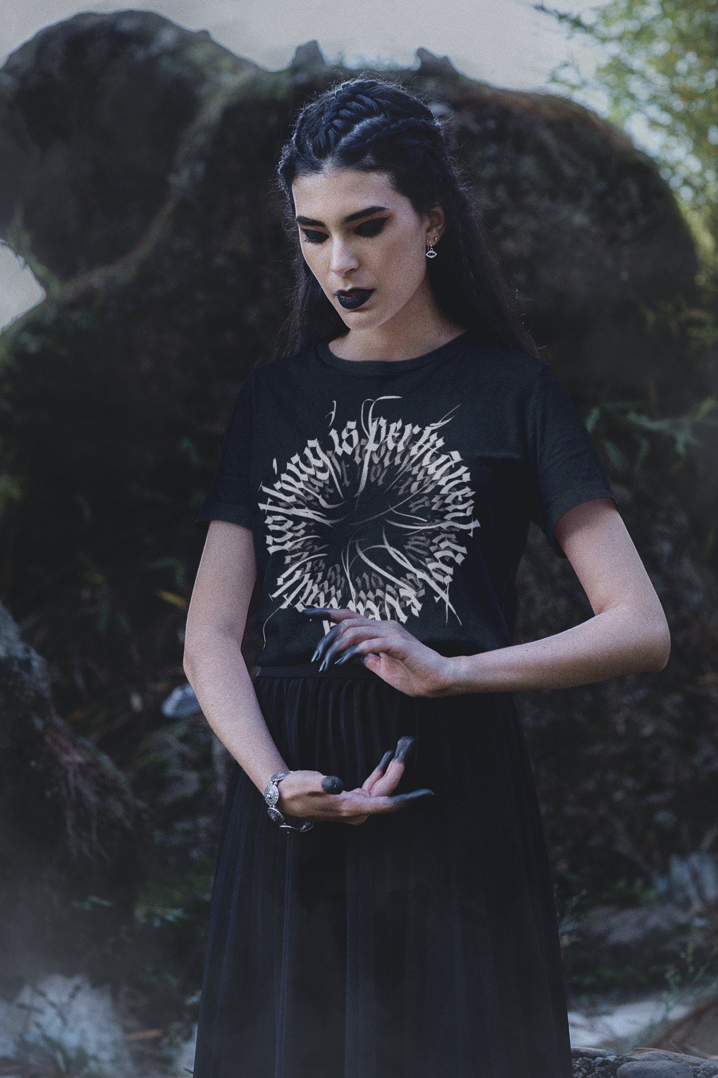 theredthread gothic long T-shirt TOPS – THEREDTHREAD