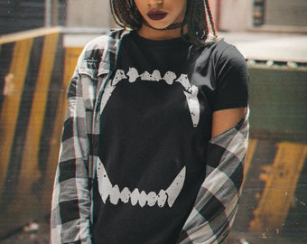 Monster Mouth T-Shirt - Goth Alternative T-Shirt- Bite Me - Dark Design for Goth Lovers and E-girls