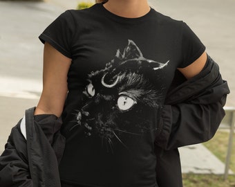 Sacred Black Cat T-shirt: Gothic Unisex Style