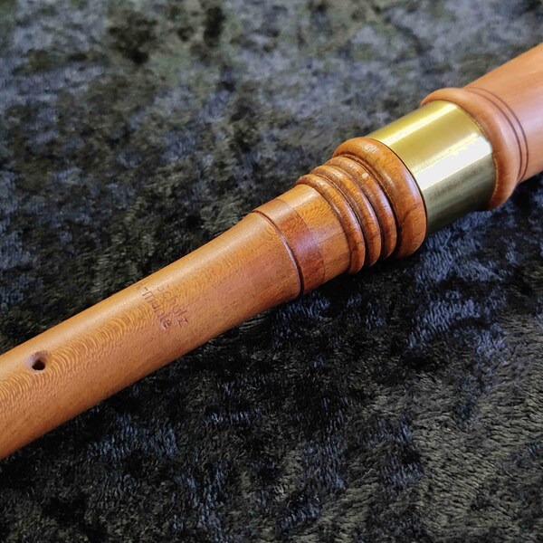 Cornamuse in C, flute grip