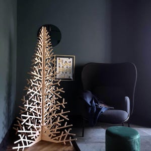 Wooden Christmas Tree - Minimalist Christmas tree decorations