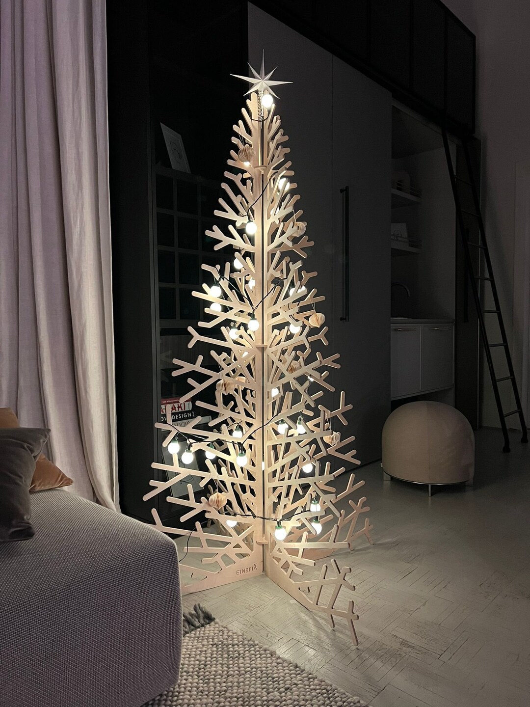 Alternative Christmas Tree, Eco Friendly Christmas Tree, Eco Christmas