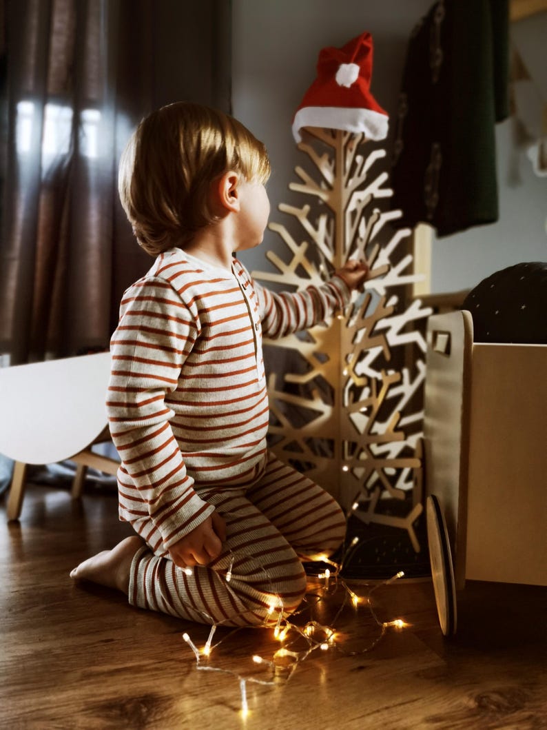 Wood Christmas Tree for Office, Rustic Holiday Home Decor, Farmhouse