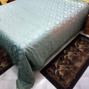 Antique bedspread in hand-woven Venetian silk  Green color with pink flowers Bedspread with Flowers Precious Damask bed cover Decorated