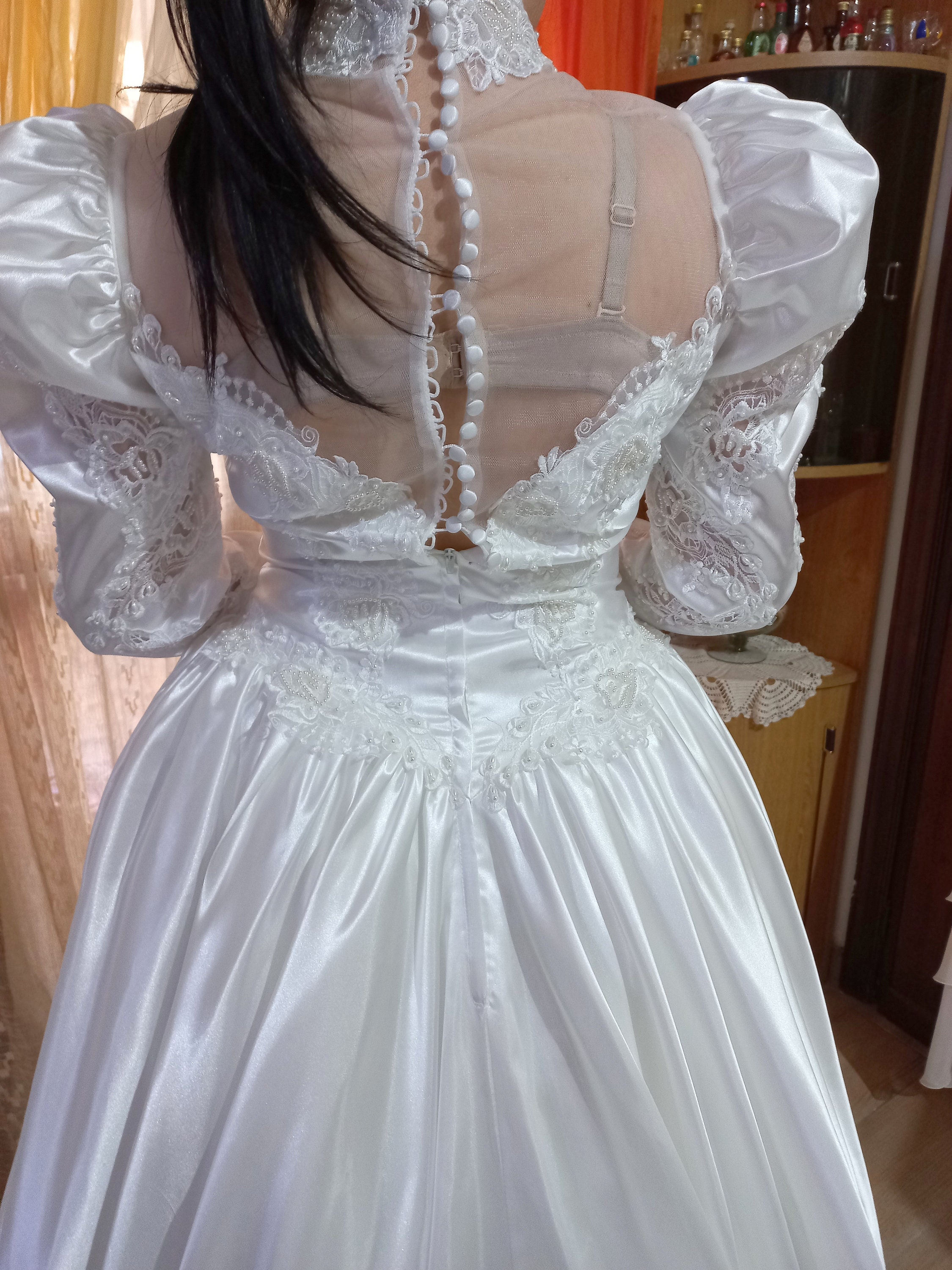 イタリア製　ヴィンテージ　ウェディングドレス イタリア製 ヴィンテージ ウェディングドレス Mark Ingram for