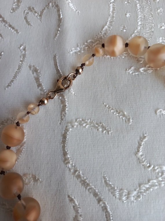 Rare Natural Mottled Mother of Pearl Necklace Fac… - image 3